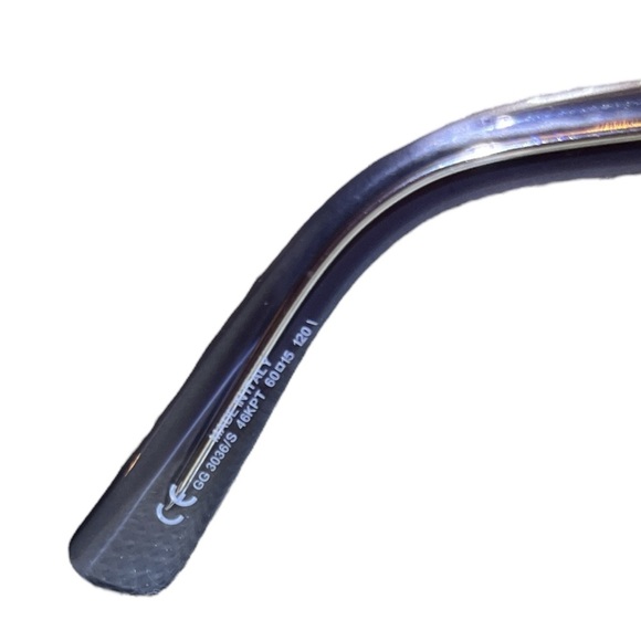 Gucci Sunglasses - Picture 4 of 5